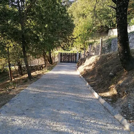 펜션 Casa De Ferias Do Parque Da Peneda 2 *