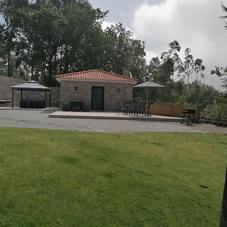 Casa De Ferias Do Parque Da Peneda 2 Feriehus *