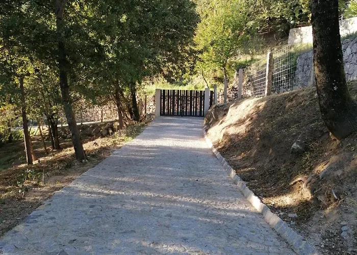 Casa de Férias Casa De Ferias Do Parque Da Peneda 2 *